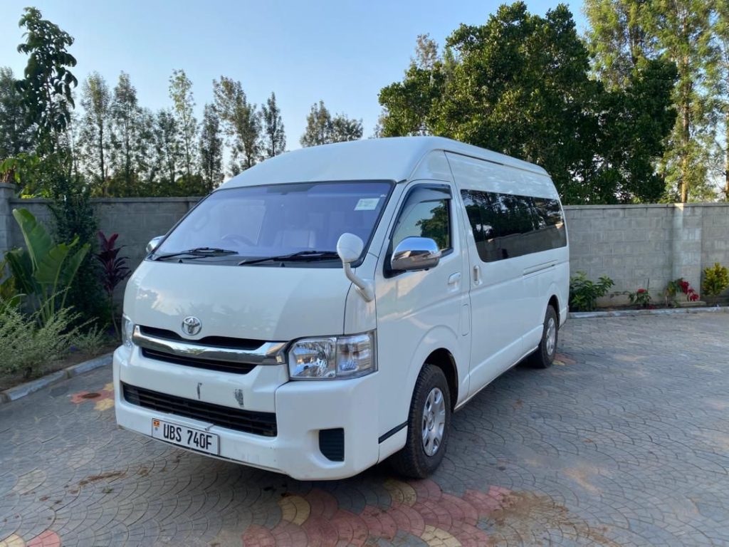 Toyota Hiace Van